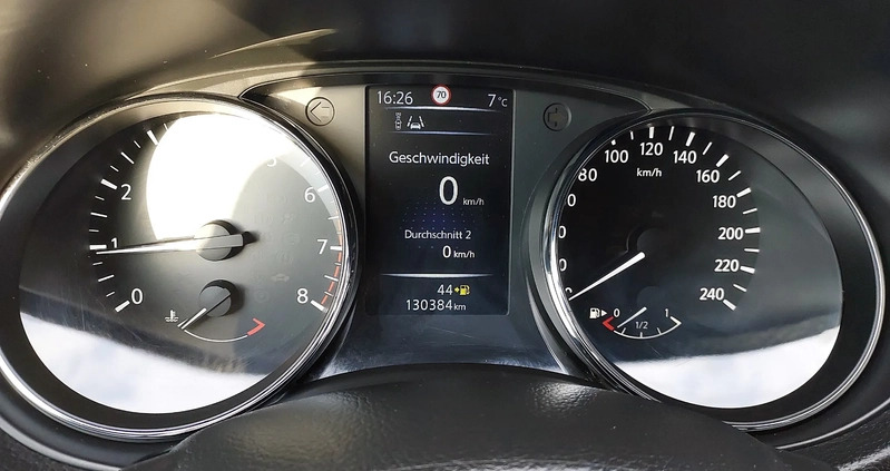 Nissan Qashqai cena 49900 przebieg: 130500, rok produkcji 2014 z Przemyśl małe 154
